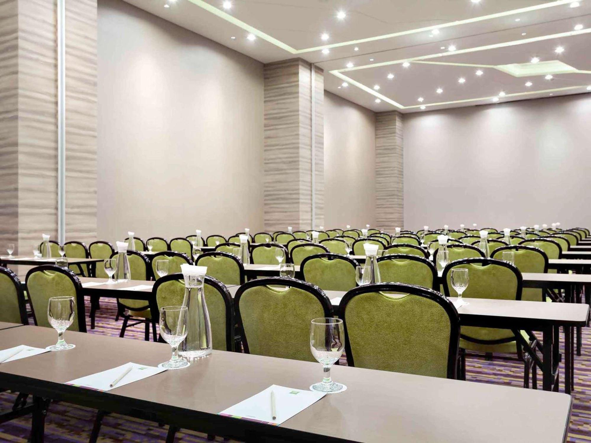 Ibis Styles Jakarta Mangga Dua Square Eksteriør billede